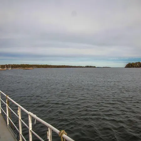 Spacious Dutch Houseboat